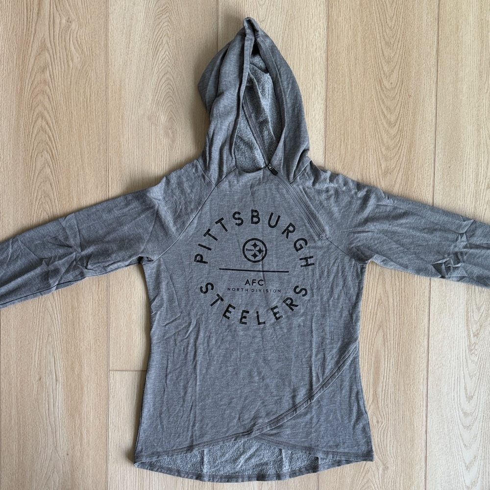 NFL Women's Gray Sweatshirt Hoodie